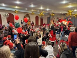 Γεμάτο παιδικά χαμόγελα το χριστουγεννιάτικο πάρτι του Δήμου Μεσολογγίου