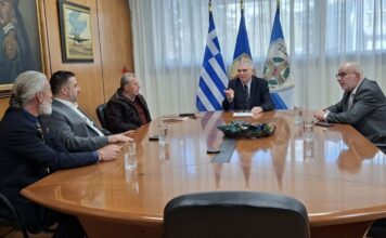 Μαυρομμάτης και Σακελλαρόπουλος με το ΔΣ του Πολεμικού Μουσείου για τα 200 χρόνια από την Έξοδο