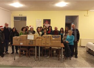 ΣΔΕ Αγρινίου: Χριστουγεννιάτικη προσφορά αγάπης στα παιδιά του «Χαμόγελου»