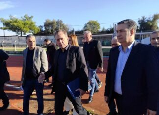 Ο ΣΥΡΙΖΑ για την επίσκεψη Βρούτση: Το ταρτάν δεν αρκεί για να κρύψει 15 χρόνια εγκατάλειψης