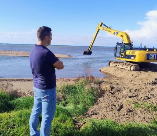 Eυχαριστίες σε Μαυρομμάτη μέσω… Άη Βασίλη