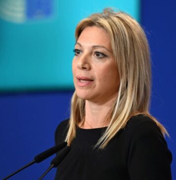 Ραγδαία δημοσκοπική υποχώρηση της Καρυστιανού