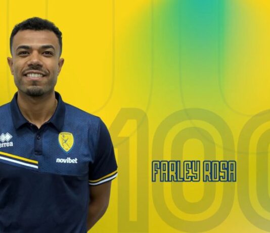 Kαι επίσημα για τρίτη φορά στον Παναιτωλικό ο Ρόσα