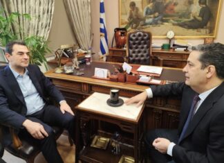 Συνάντηση Παπαναστασίου με το Γραμματέα της ΝΔ Κώστα Σκρέκα