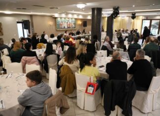 Η δεύτερη συνάντηση της Σχολής Γονέων Μακρυνείας