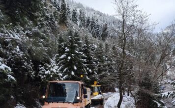 Μηχανήματα του Δήμου Αγρινίου αντιμετώπισαν προβλήματα που έφερε η κακοκαιρία