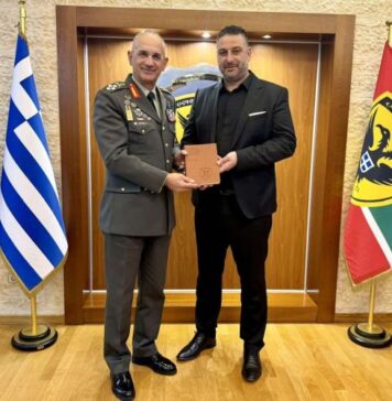 Συνάντηση Μαυρομμάτη με Χούπη – Μεγάλη στρατιωτική παρέλαση στο Μεσολόγγι για τα 200 χρόνια της Εξόδου