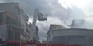 Αιχμές από τον Εμπορικό Σύλλογο Αγρινίου για τη φωτιά στην οδό Κύπρου