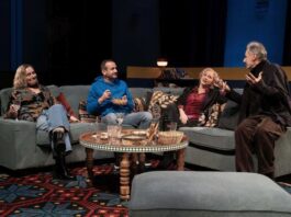 «Οι γείτονες από πάνω» του ΚΘΒΕ στο ΔΗΠΕΘΕ Αγρινίου