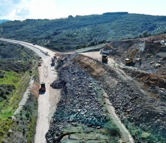 Προσωρινή λύση για την Ιόνια Οδό με αμφίδρομη κίνηση στο ένα ρεύμα
