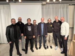 Πάντα ευαίσθητη η «Metal Union»: Δώρισε απινιδωτή στον Ερυθρό Σταυρό Αγρινίου