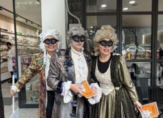 Αν πρόκειται το ΔΗΠΕΘΕ Αγρινίου να σταματήσει την αφισορύπανση…