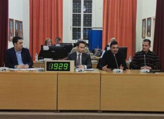 Η Πυροσβεστική θα απαντά και στην κριτική για τη Δημοτική Αρχή;