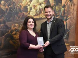 Περιήγηση στις σελίδες των «Ελληνικών Χρονικών» στον 8ο Μαραθώνιο Ανάγνωσης στο Μεσολόγγι