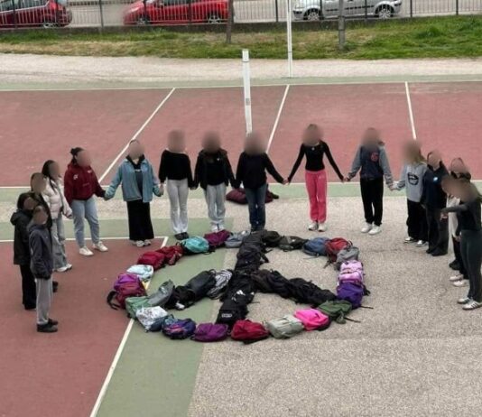 Αντιπολεμικές δράσεις από μαθητές στο Αγρίνιο