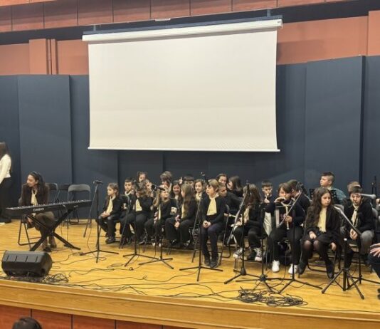 «Στα βήματα του Ι. Ι. Μάγερ και του Δ. Μεσθενέα»: Με επιτυχία η μαθητική επετειακή εκδήλωση στο Μεσολόγγι