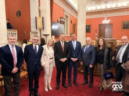 Ρίγη συγκίνησης στην εκδήλωση του Πανεπιστημίου Αθηνών για την Ιερή Πόλη