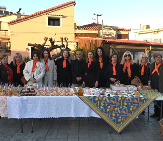 Με μεγάλη συμμετοχή πραγματοποιήθηκε το 1ο Φεστιβάλ Πορτοκαλιού Οινιαδών!