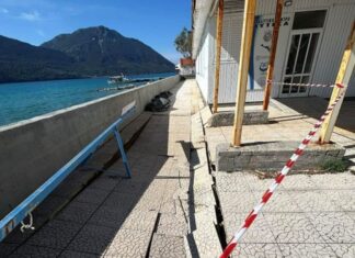 Kινητοποίηση του Δήμου Ξηρομέρου για την καθίζηση στον περιβάλλοντα χώρο του παλαιού Κ.Υ. Μύτικα