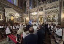 Θεία Λειτουργία και κατάθεση στεφάνων στον Άγνωστο Στρατιώτη για τις Εορτές Εξόδου