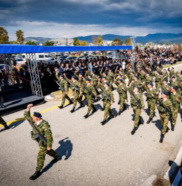 Ευχαριστεί ο Θ. Μαυρομμάτης όσους συνέβαλαν για τη μεγαλειώδη παρέλαση στο Μεσολόγγι