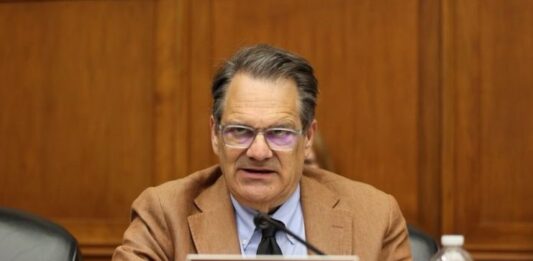 Επίτιμος Δημότης Μεσολογγίου ο Gus Bilirakis: Καταθέτει ψήφισμα στη Βουλή των Αντιπροσώπων για την Έξοδο