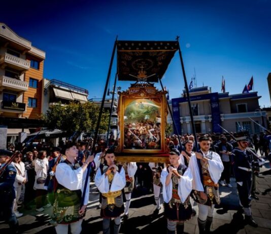 To Mεσολόγγι τιμά την Έξοδο: Επιμνημόσυνες δεήσεις για τους Φιλέλληνες, τους Κύπριους Αγωνιστές και τον Επισκόπο Ρωγών