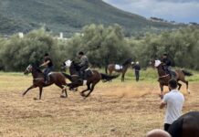 Αναβίωσε το έθιμο των ιπποδρομιών στον Άγιο Γεώργιο Μεσολογγίου