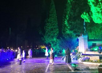 Νυχτερινό ευλαβικό προσκύνημα στον Κήπο των Ηρώων