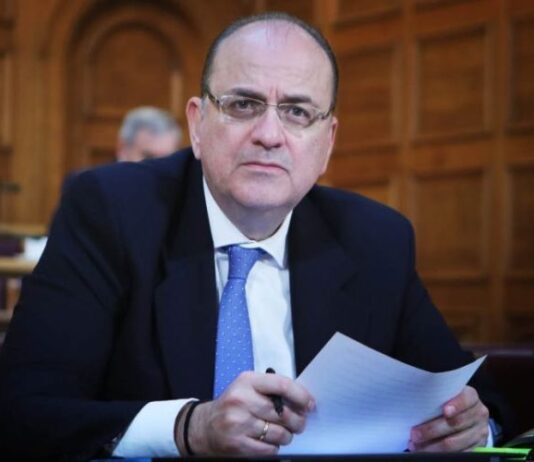 Ο υφυπουργός που απαξίωνε την Κοβέσι