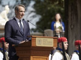 Μητσοτάκης από Μεσολόγγι: Αναγκαία η έξοδος από μια Ελλάδα χαμηλών προσδοκιών