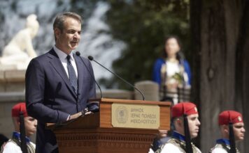 Μητσοτάκης από Μεσολόγγι: Αναγκαία η έξοδος από μια Ελλάδα χαμηλών προσδοκιών