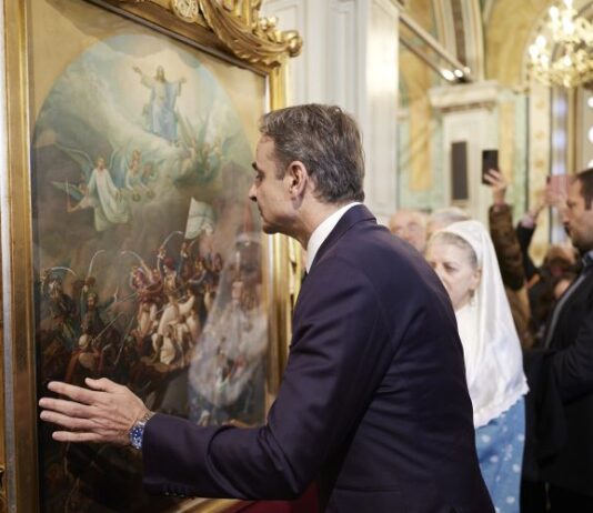 Δήμος Μεσολογγίου: Όσοι χλευάζουν τον ασπασμό της Εικόνας διά του Πρωθυπουργού, ασεβούν απέναντι στους Μεσολογγίτες