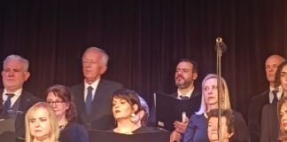 Με επιτυχία πραγματοποιήθηκε η μουσική παράσταση “Μύρο από μνήμη και σπαθί”