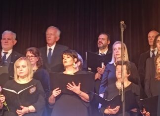 Με επιτυχία πραγματοποιήθηκε η μουσική παράσταση “Μύρο από μνήμη και σπαθί”