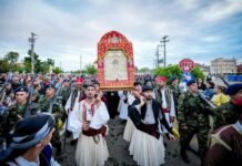 Πάνδημη η υποδοχή της Εικόνας της Παναγίας «Άξιον Εστί» στο Μεσολόγγι