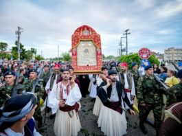 Πάνδημη η υποδοχή της Εικόνας της Παναγίας «Άξιον Εστί» στο Μεσολόγγι