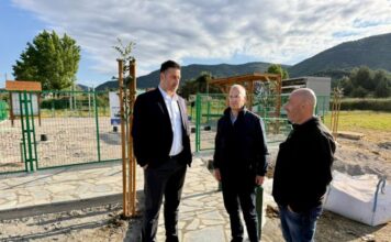 Έργα ανάπλασης και άθλησης από την Περιφέρεια στα Τριανταίικα