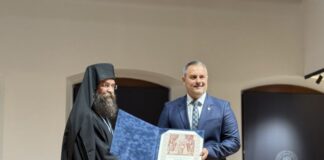 Επίτιμος Δημότης Μεσολογγίου ο Πρωτοεπιστάτης του Αγίου Όρους Γέροντας Αβραάμ