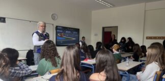 «Μοτοσυκλετώντας… χαίρομαι»: Δράση ενημέρωσης στα Γυμνάσια του Δήμου Μεσολογγίου