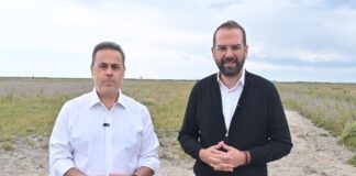 Φαρμάκης και Παπασταύρου στο polder των ενεργειακών κοινοτήτων στο Μεσολόγγι