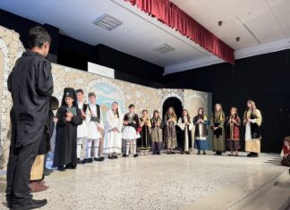 Ξεκίνησε το Μαθητικό Φεστιβάλ Θεάτρου στο Αιτωλικό για τα 200 χρόνια από την Έξοδο