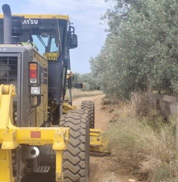 Καινούργιο: Συντήρηση της αγροτικής οδοποιίας από την Πολιτική Προστασία της Περιφέρειας