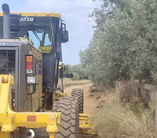 Καινούργιο: Συντήρηση της αγροτικής οδοποιίας από την Πολιτική Προστασία της Περιφέρειας