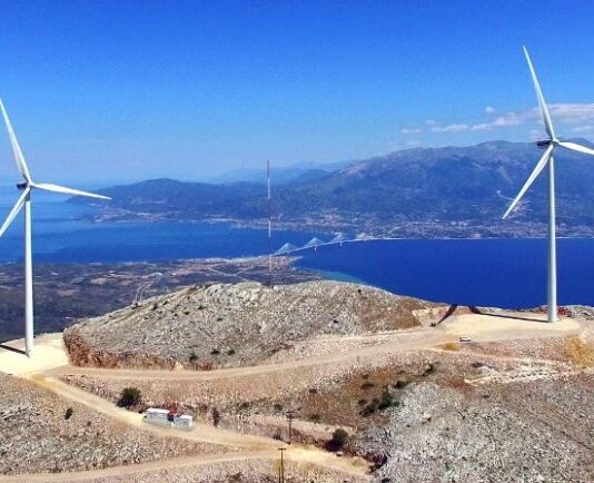 Φορείς ζητούν αλλαγή στο πλαίσιο αδειοδότησης των ΑΠΕ