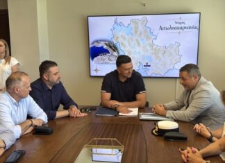 Επίσκεψη Kικίλια στο Μεσολόγγι – Mελέτη ανάπλασης του λιμένα του παρέδωσε ο Δήμαρχος
