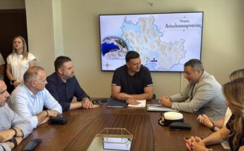 Επίσκεψη Kικίλια στο Μεσολόγγι – Mελέτη ανάπλασης του λιμένα του παρέδωσε ο Δήμαρχος