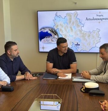 Επίσκεψη Kικίλια στο Μεσολόγγι – Mελέτη ανάπλασης του λιμένα του παρέδωσε ο Δήμαρχος