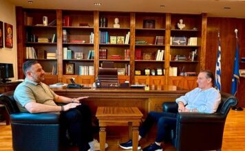 Συνάντηση Μαυρομμάτη με τον Πρόεδρο της Ένωσης Αγρινίου Θωμά Κουτσουπιά