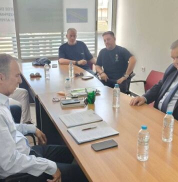 Συνάντηση Σπανάκη με τους εμπόρους: Οι ελπίδες όλων στη ΔΕΘ